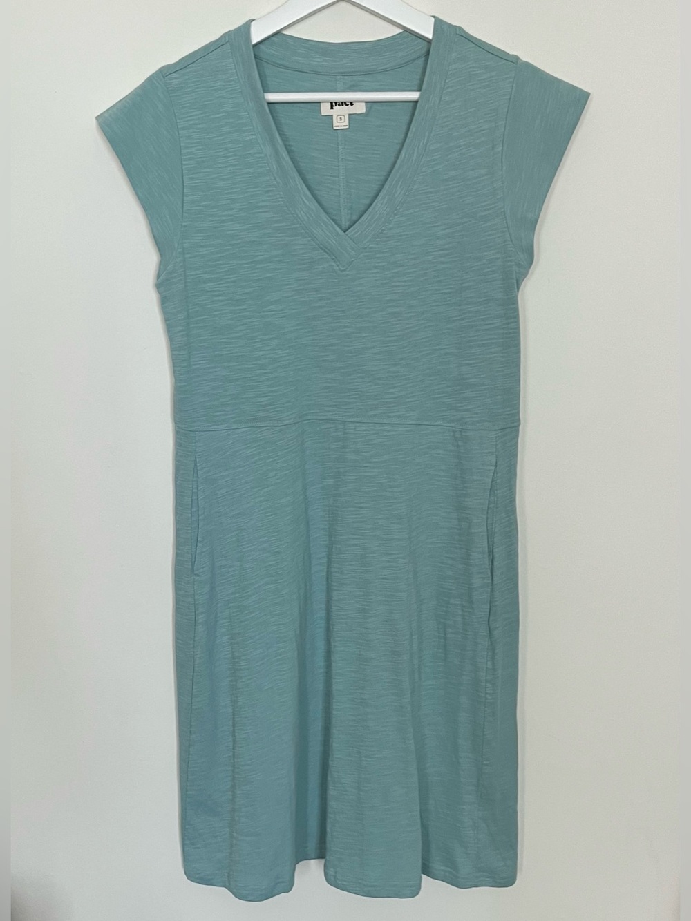 Pact • S • 100% Organic Cotton Light Aqua Teal V‑Neck Short Sleeve Casual Dress